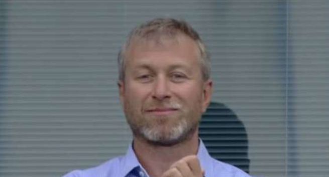 Tuż przed wojną oligarcha Roman Abramowicz przepisał majątek na dzieci