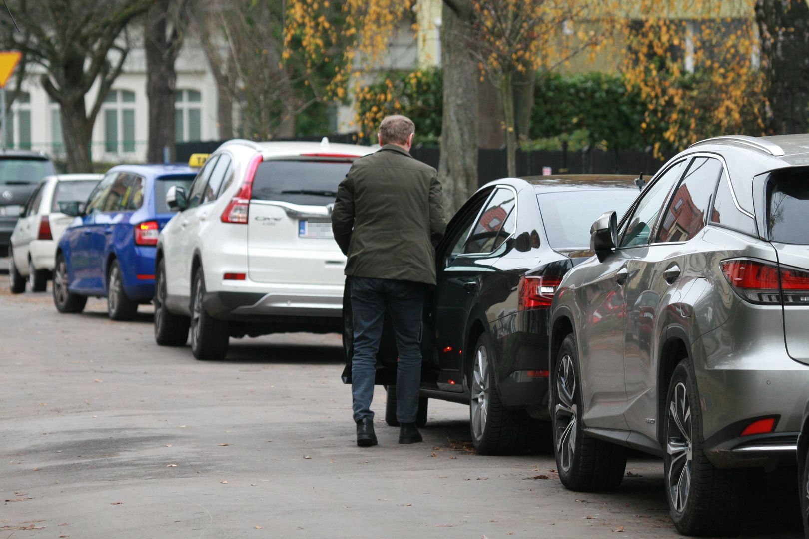 Szef Platformy Obywatelskiej w sobotę 20 listopada jechał służbową skodą 107 km/h w terenie zabudowanym w Wiśniewie