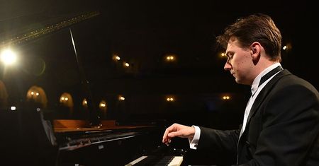 Bielsko-Biała. Romantyczny recital, koncert Darii Zawiałow, muzyczny szejker. Propozycje na weekend i nie tylko