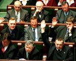 Czarnecki na plusie, Rydzyk na minusie - wstępne wyniki plebiscytu