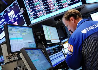 Indeksy z Wall Street nawet 2,6 procent w dół