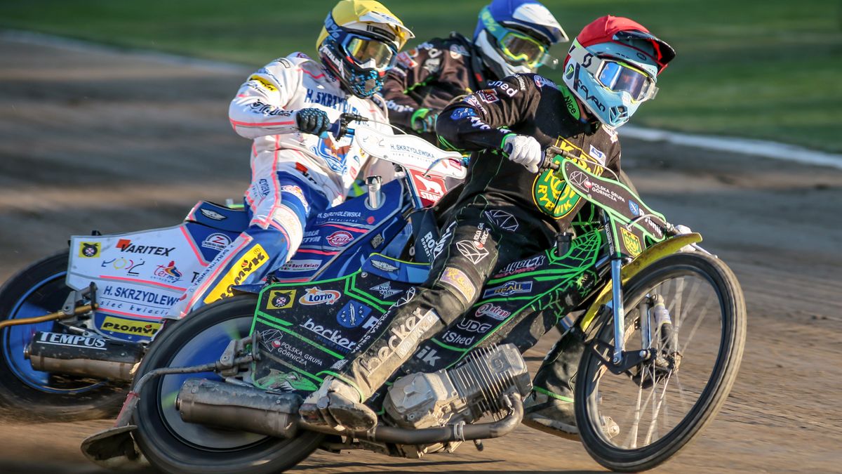 WP SportoweFakty / Arkadiusz Siwek / PGG ROW - Orzeł. Troy Batchelor na prowadzeniu.