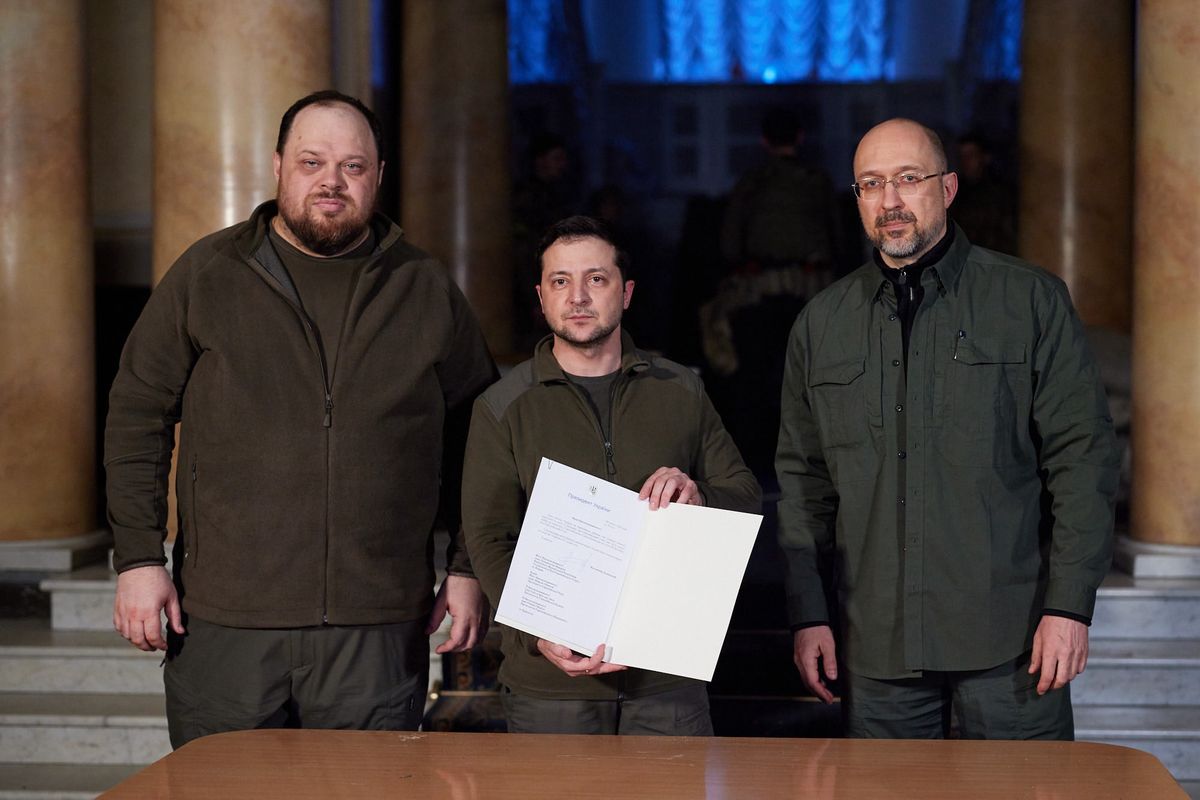 Wołodymyr Zełenski po podpisaniu wniosku o członkostwo Ukrainy w Unii Europejskiej 