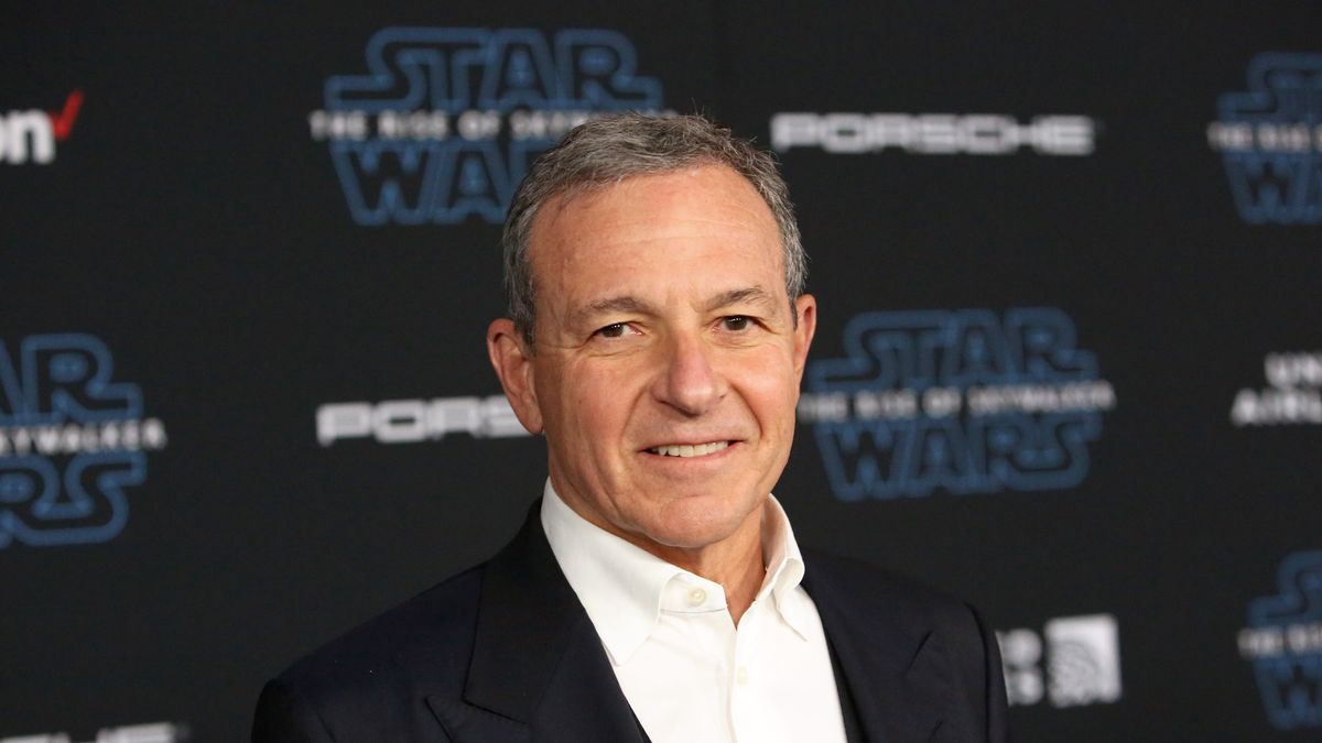 Bob Iger ponownie został CEO Disneya. Ze stanowiska nagle odwołano Boba Chapeka. 