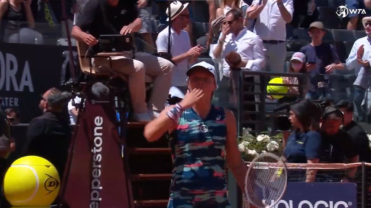 Twitter / wta / Na zdjęciu: Iga Świątek