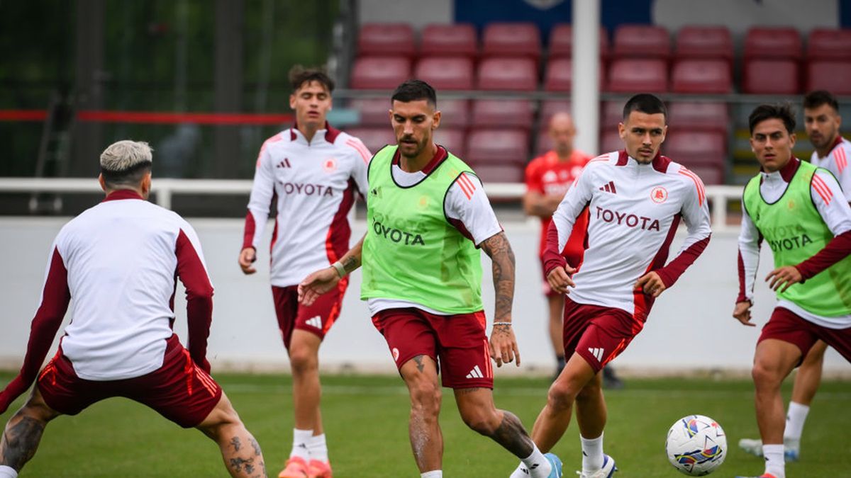 Zdjęcie okładkowe artykułu: Getty Images /  Fabio Rossi/AS Roma / Na zdjęciu: piłkarze AS Roma