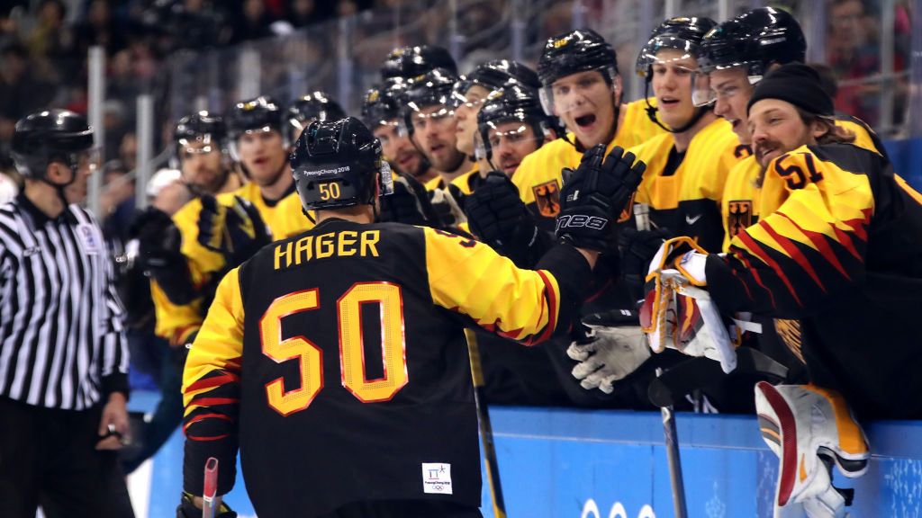 Zdjęcie okładkowe artykułu: Getty Images / Bruce Bennett / Na zdjęciu: Niemcy cieszą się z gola