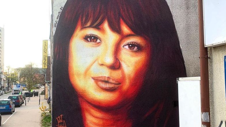 Graficiarz POPRAWIA nieudany mural z Anną Przybylską! "Chcieliście, żeby była chudsza? Będzie chudsza" (FOTO)