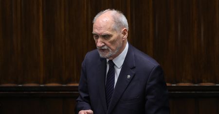 Nie dopełnili formalności. Bez PiS-u w mieście Macierewicza