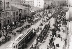Парад перемоги поляків та українців на Хрещатику: як це було 9 травня 1920