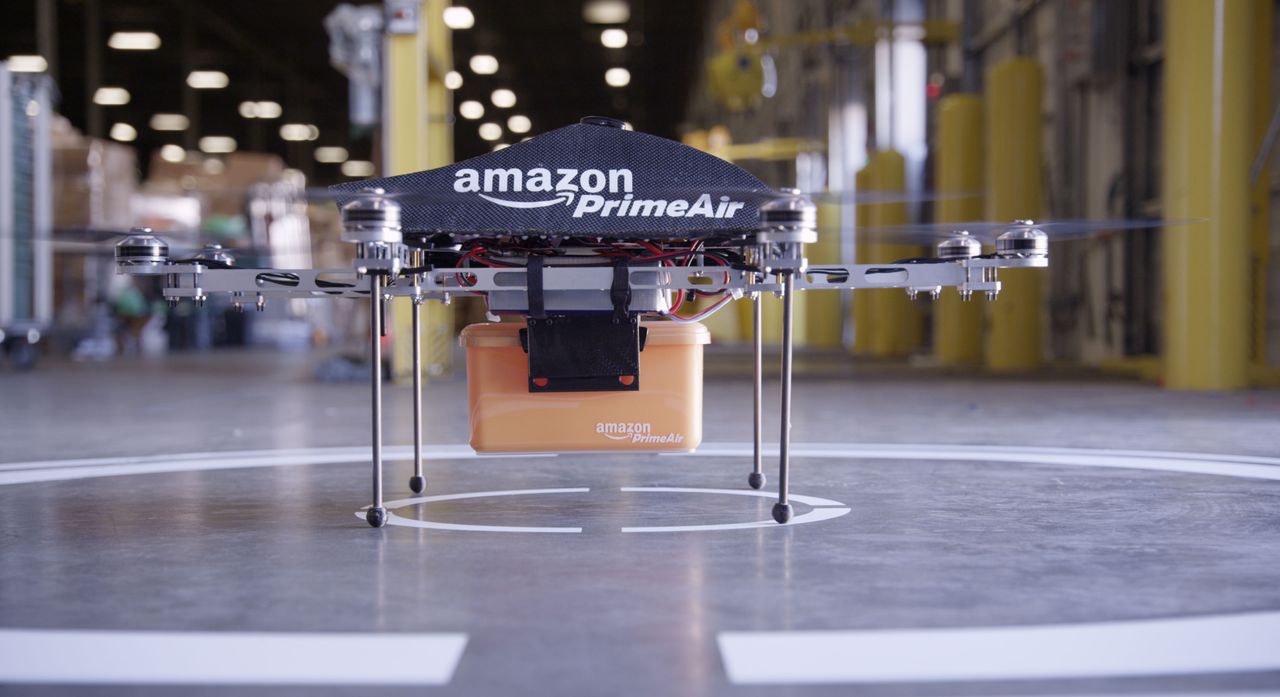 Amazon Prime Air, czyli jak w przyszłości paczki dostarczą nam drony