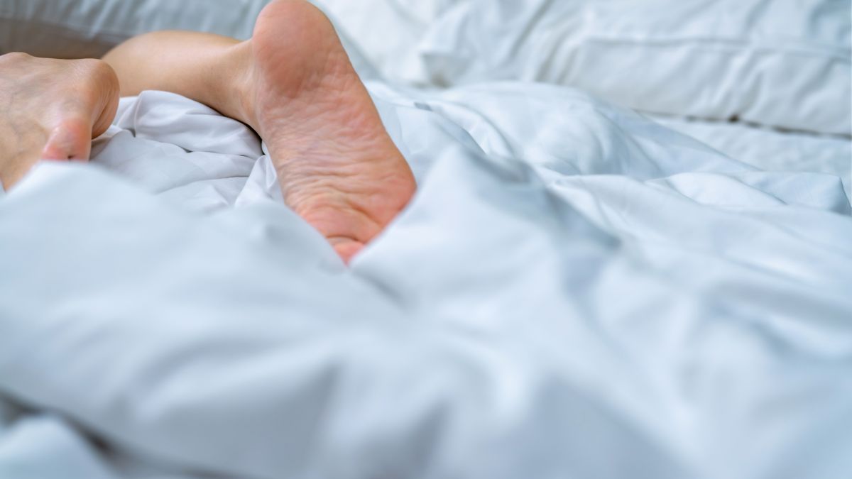 Śpisz w ten sposób? Miej tego świadomość - zdjęcie ilustracyjne