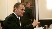 premier Donald Tusk przed rozpoczęciem posiedzenia rządu