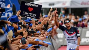 Trybuny zamiast parawanów i koców. Na plaży powstaje meta Enea IRONMAN 70.3 Gdynia