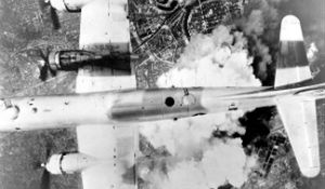 Amerykańskie naloty na Japonię