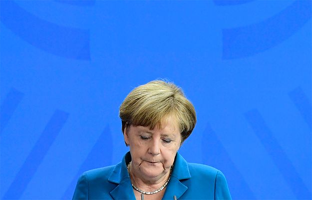 Znaczący spadek poparcia dla Angeli Merkel po fali zamachów w Niemczech