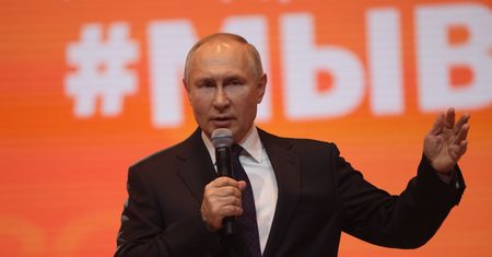 Rosja reaguje na limit cen na ropę. Władimir Putin grozi zmniejszeniem produkcji