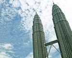 Malezja: Zarabiają mimo szariatu