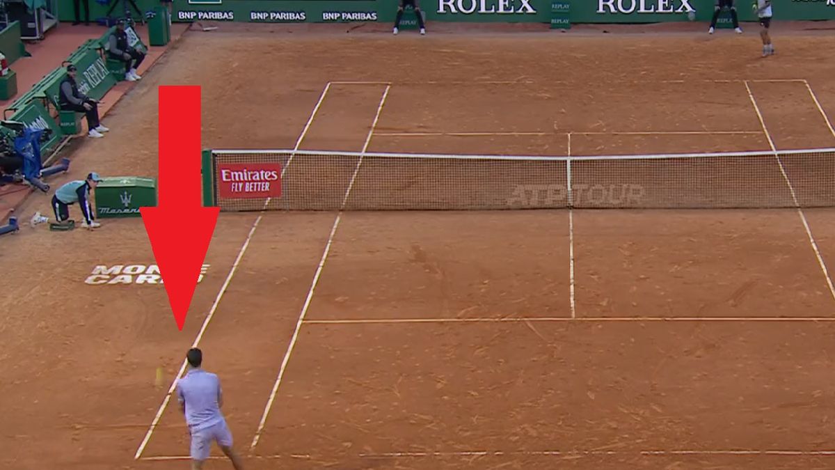 Zdjęcie okładkowe artykułu: Twitter / Tennis TV / Na zdjęciu: ostatni akt w wymianie z udziałem Huberta Hurkacza