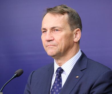 Co z przejściami granicznymi z Białorusią? Sikorski stawia warunek