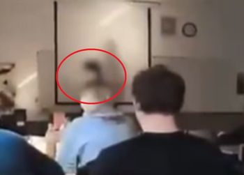 Skandal w Piasecznie. Uczeń rzucił się na nauczyciela