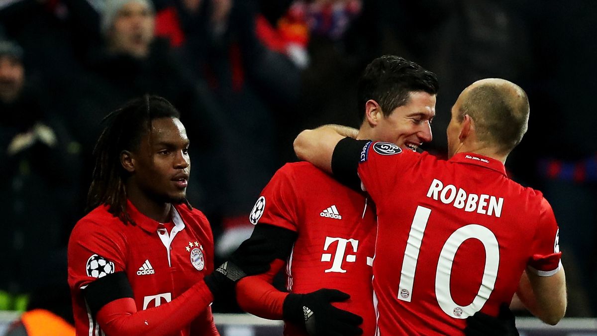 Na zdjęciu (od lewej): Renato Sanches, Robert Lewandowski i Arjen Robben