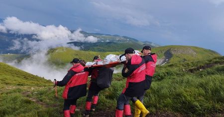 Nie żyje dziecko i ojciec. Piorun strzelił w Beskidach Wschodnich