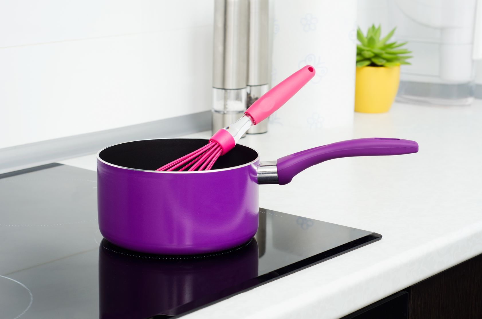 Płyta indukcyjna wygląda efektownie i nowocześnie