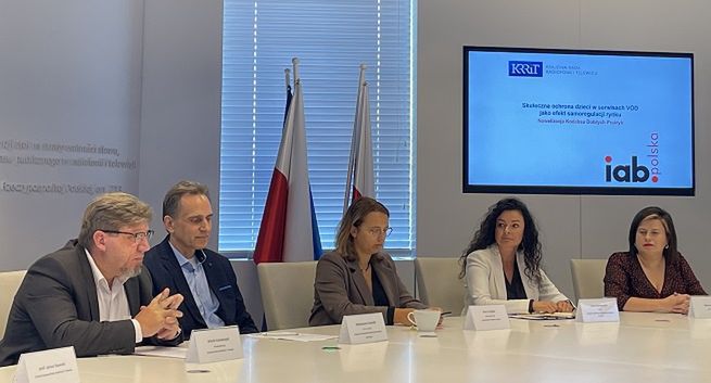 KRRiT wzięła pod lupę ochronę dzieci w serwisach VoD. Są wyniki