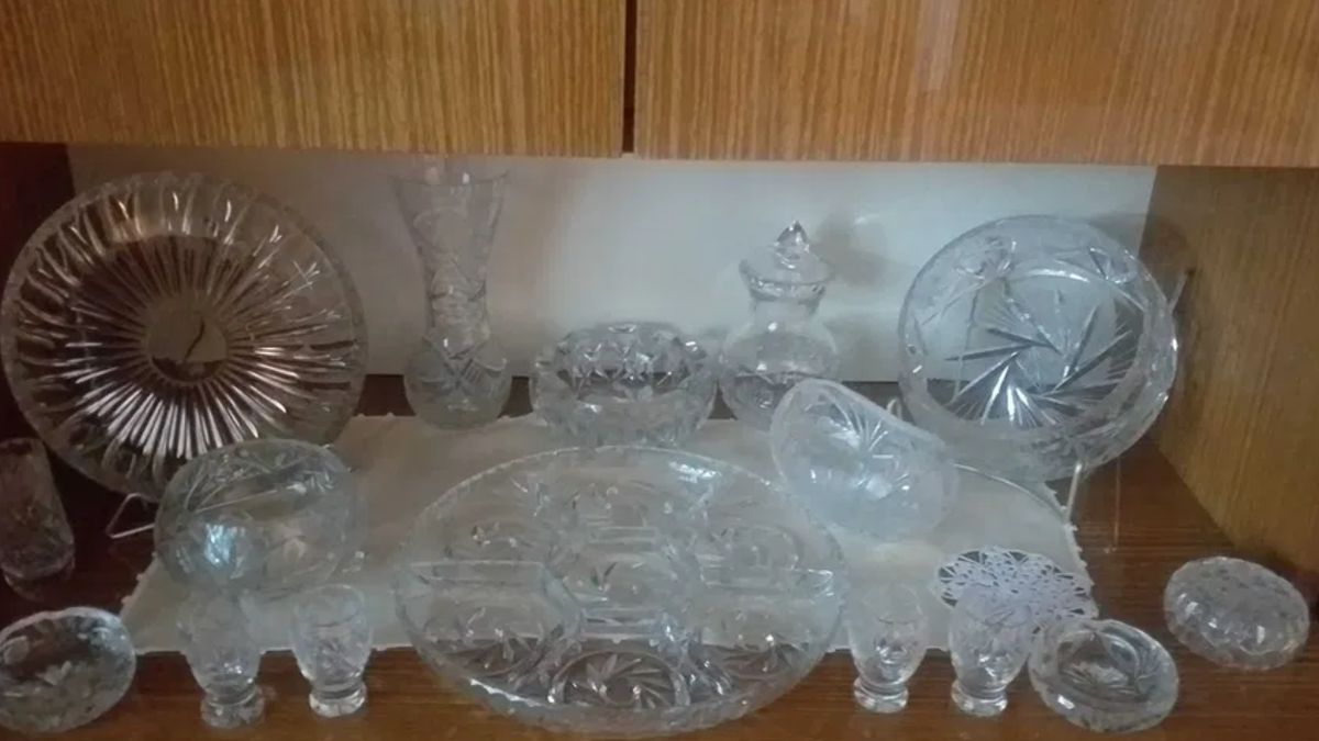 Przykładowa oferta kryształów z PRL 