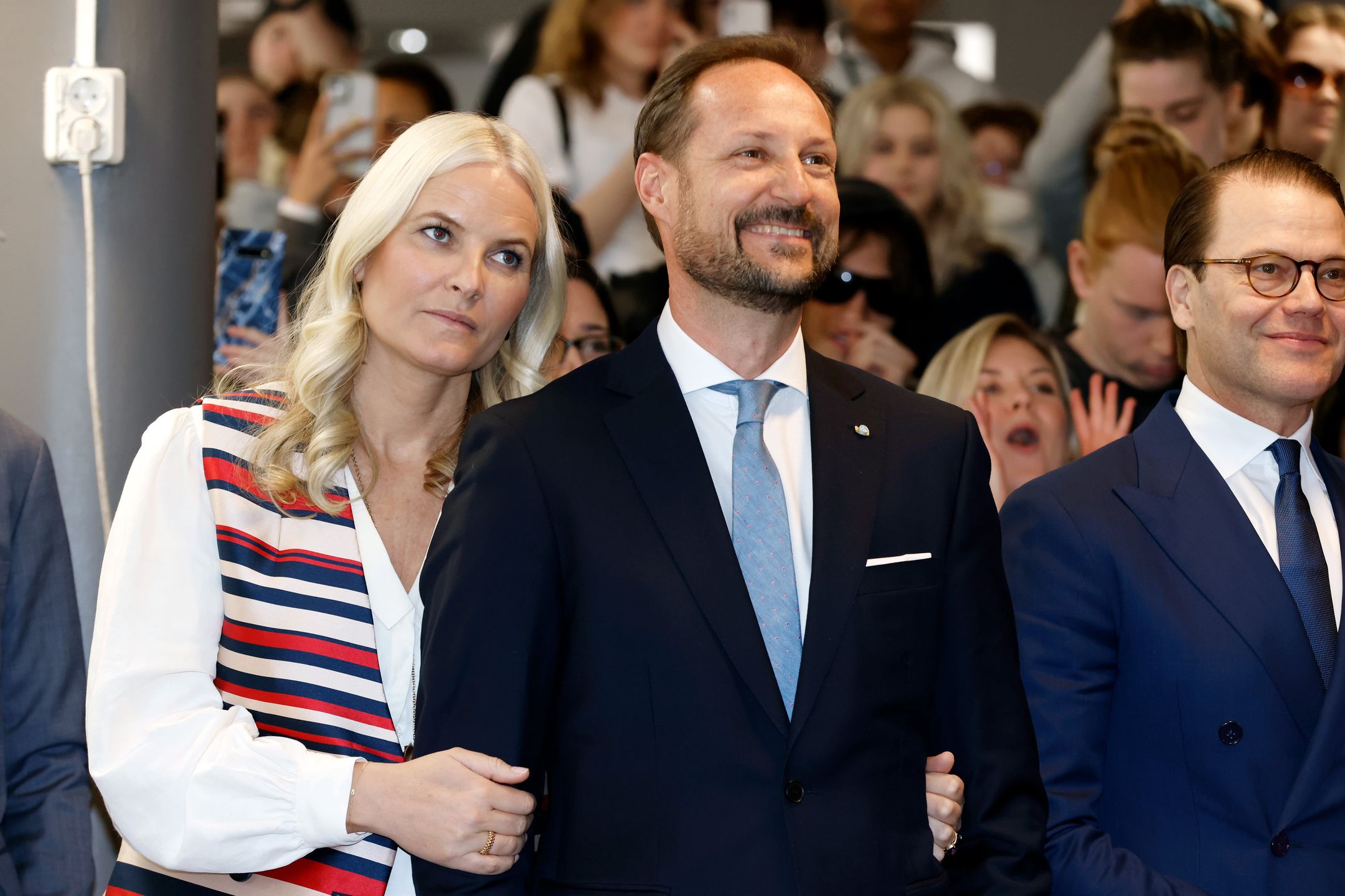 Księżna Mette-Marit i książę Haakon 