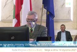 Bielsko-Biała. Sesja rady miasta trwała pół godziny. Zdecydował błąd pisarski