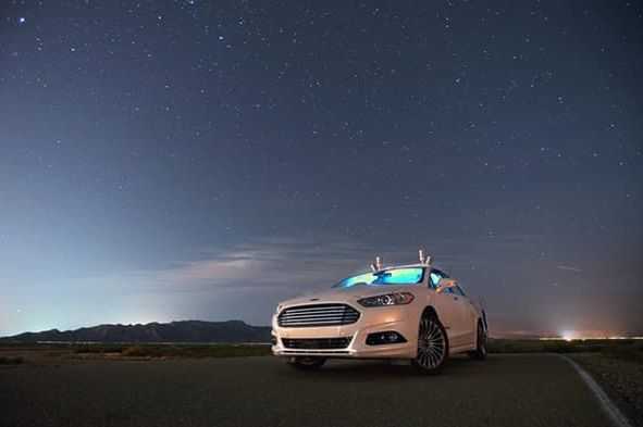Autonomiczne samochody Forda dzięki lidarowi widzą także nocą