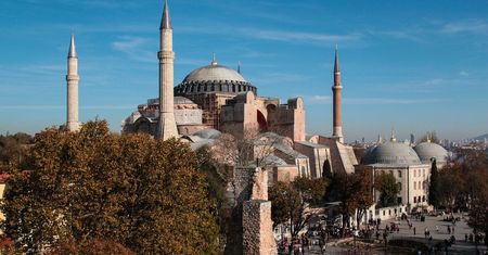 Turcja. Hagia Sophia znowu meczetem. Kościół chrześcijański reaguje