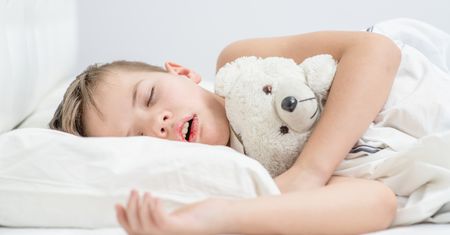 Prawidłowy oddech u dziecka. Jak powinien wyglądać?