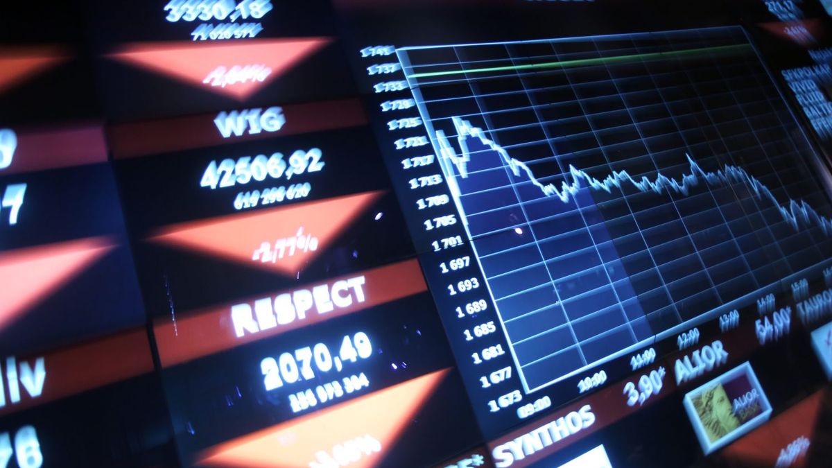 Zestawienie śwatowych indeksów giełdowych bije czerwienią.