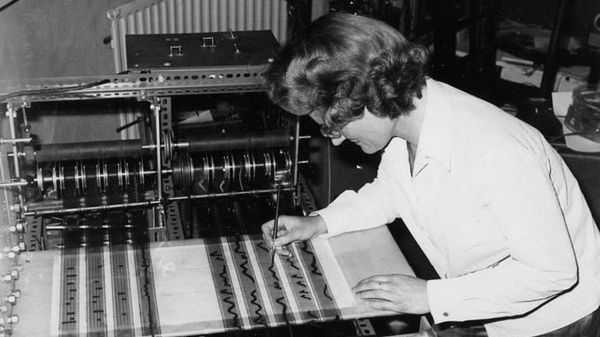 Jeden z pierwszych syntezatorów muzycznych odnaleziony po latach [wideo] 1