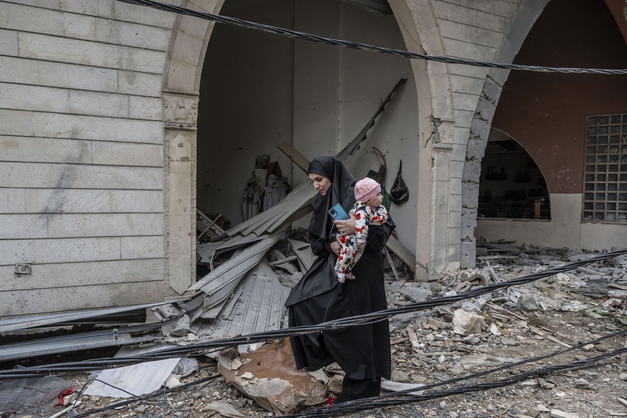Netanyahu warns of 'intensive war' as Lebanon ceasefire teeters