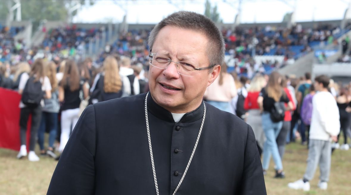 Abp Grzegorz Ryś. "Nie ma efektu Rysia, ale jest za to efekt episkopatu, w którym on utonął. Nie wybił się na niepodległość, jak ongiś udało się to arcybiskupowi Józefowi Życińskiemu" - mówi Makowski