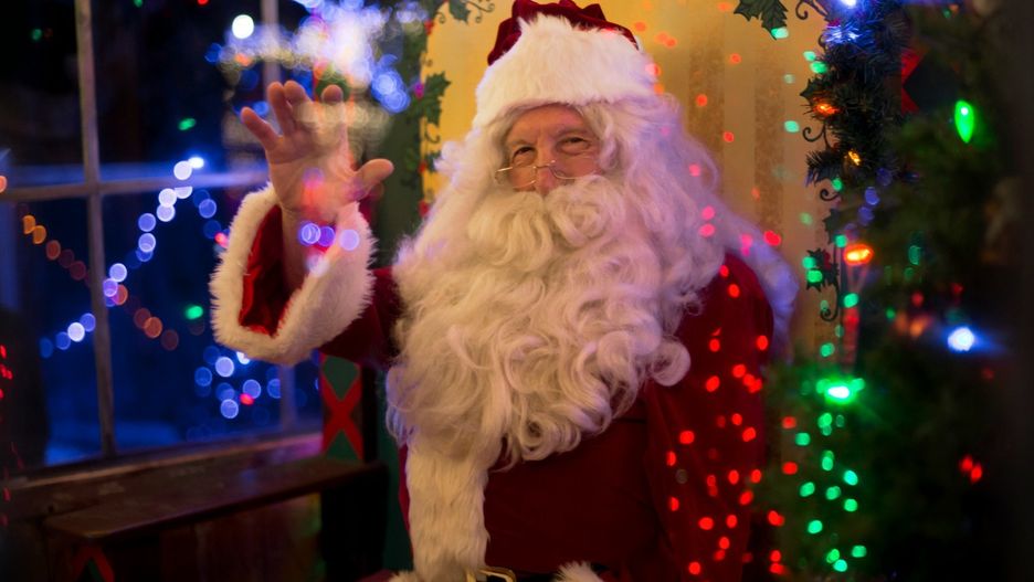 Święty Mikołaj jest rekordzistą w liczbie otrzymywanej korespondencji. Na jego adres w Laponii przychodzi ponad pół miliona listów rocznie!