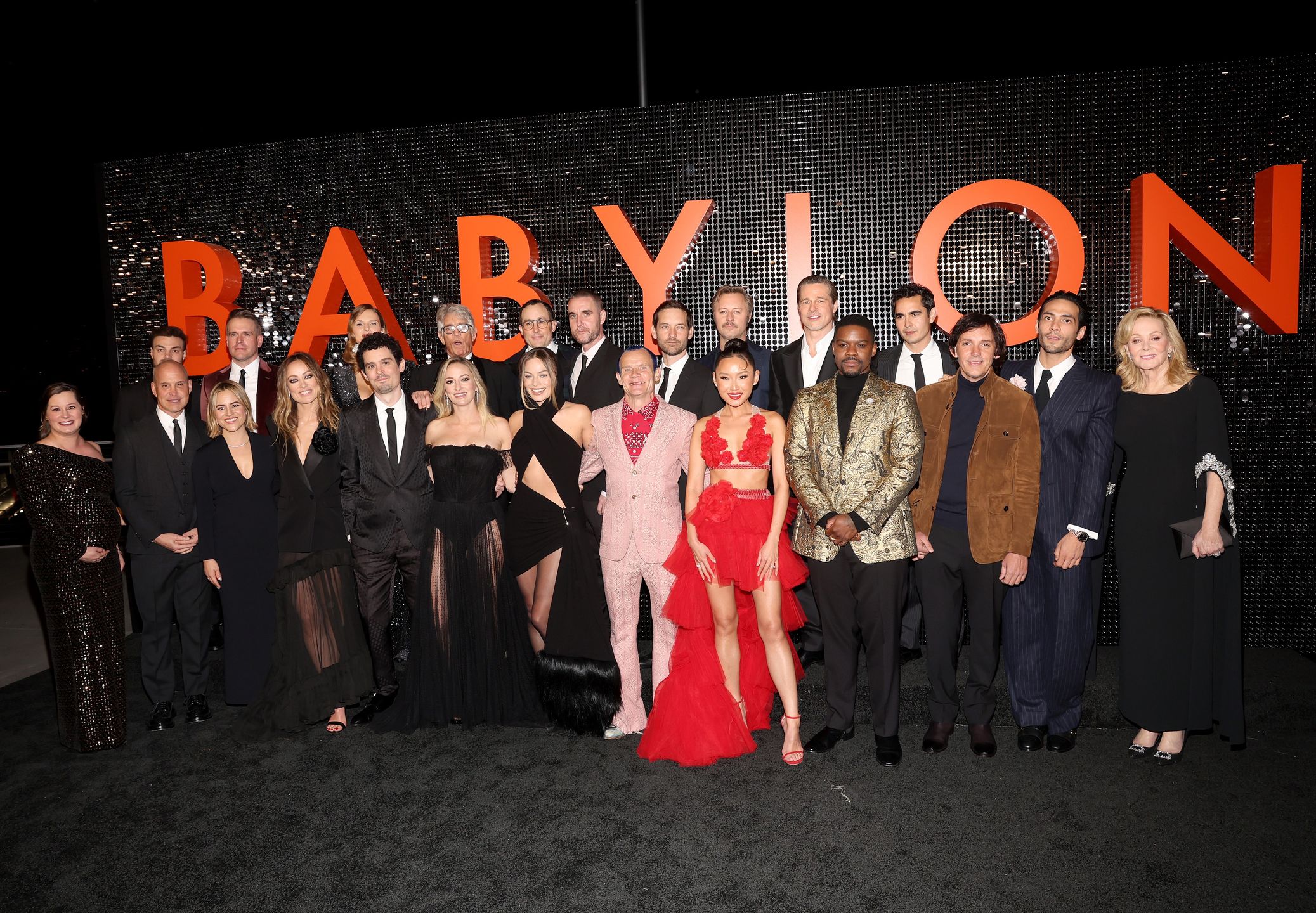 Żona Piotra Adamczyka bryluje na premierze z Bradem Pittem i Margot Robbie