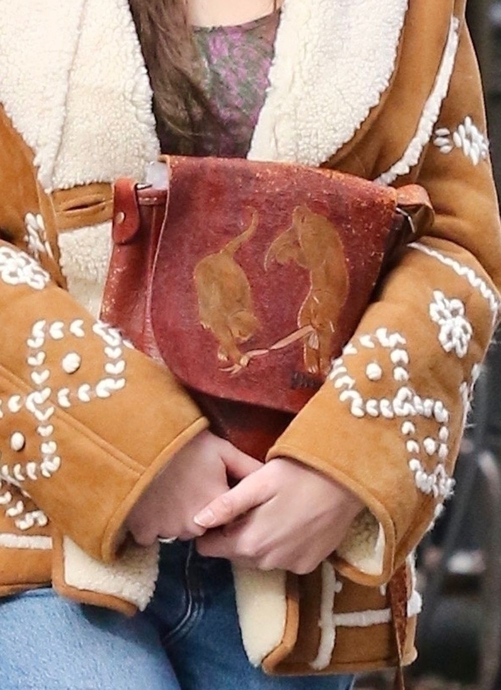 Suri Cruise spaceruje z mamą po Manhattanie