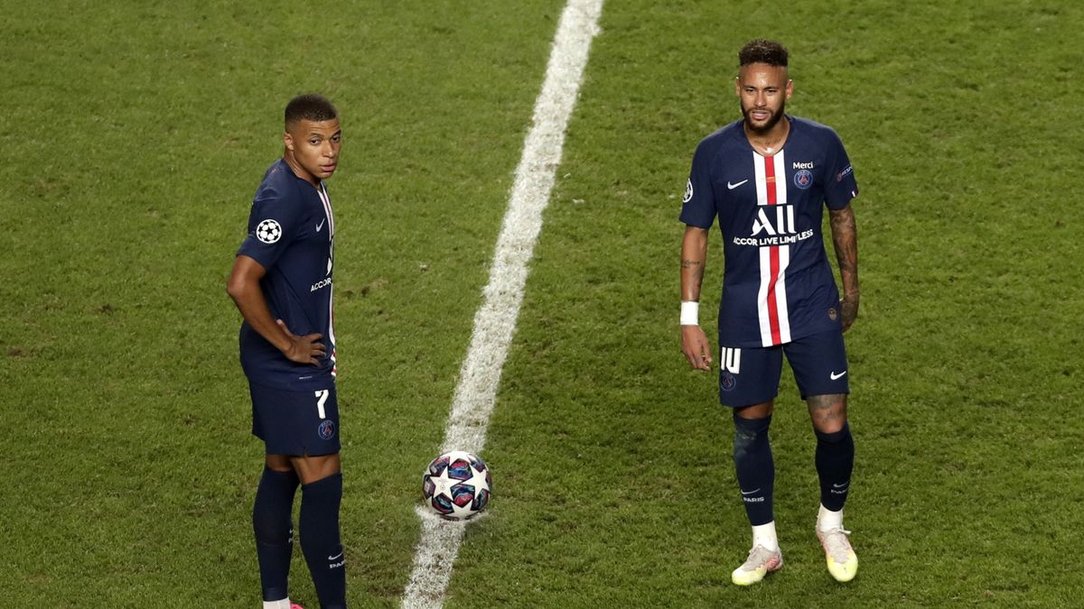 Kylian Mbappe (z lewej) oraz Neymar 