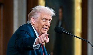 Hiszpanie o ataku na Iran. "Trump uważa, że może robić co chce"