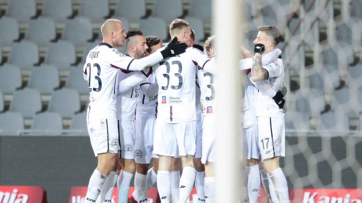 Newspix / Adam Starszyński / Na zdjęciu: piłkarze Pogoni Szczecin