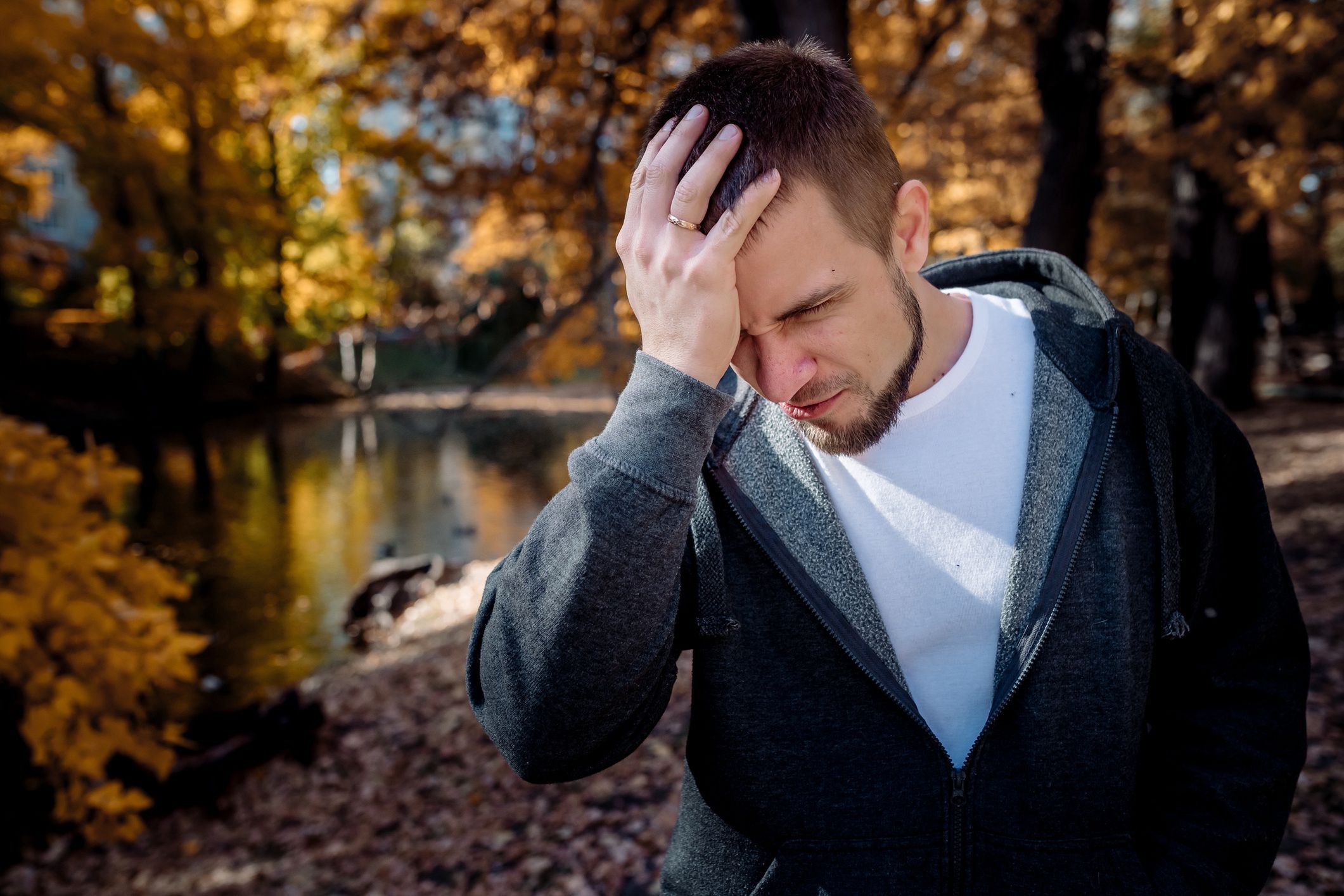 portrait of young adult bearded caucasian male in park in autumn
A brutal slender young man in city clothes stands by a pond in an autumn park. Fashionable beard. stylish unshaven and emotionality
Sergey Iakushev