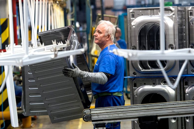 Praca w Polsce. Sprawdź, gdzie będą zatrudniać, a gdzie zwalniać w 2015 roku