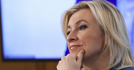 Niepożądana polska flaga. Rosjanie zdjęli biało-czerwone barwy w Katyniu i Miednoje