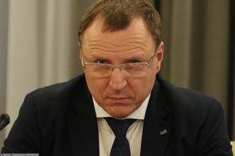 Wybór prezesa TVP. Braun: "Jacek Kurski jedynie tymczasowo oddelegowanym zastępującym"