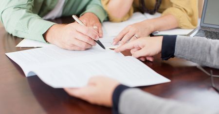 Najem długoterminowy — czym się charakteryzuje i kiedy się opłaca?